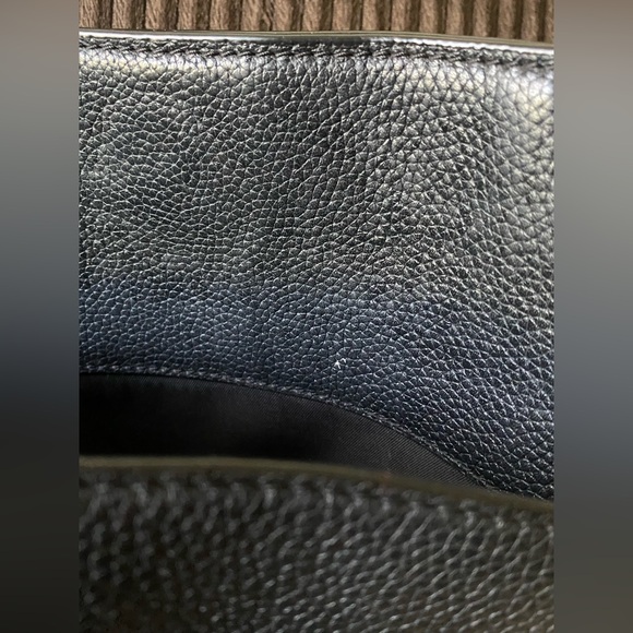 Tory Burch Carson Swingpack Black Leather Gold Chain Strap Adjustable beautiful😍 - Picture 5 of 14